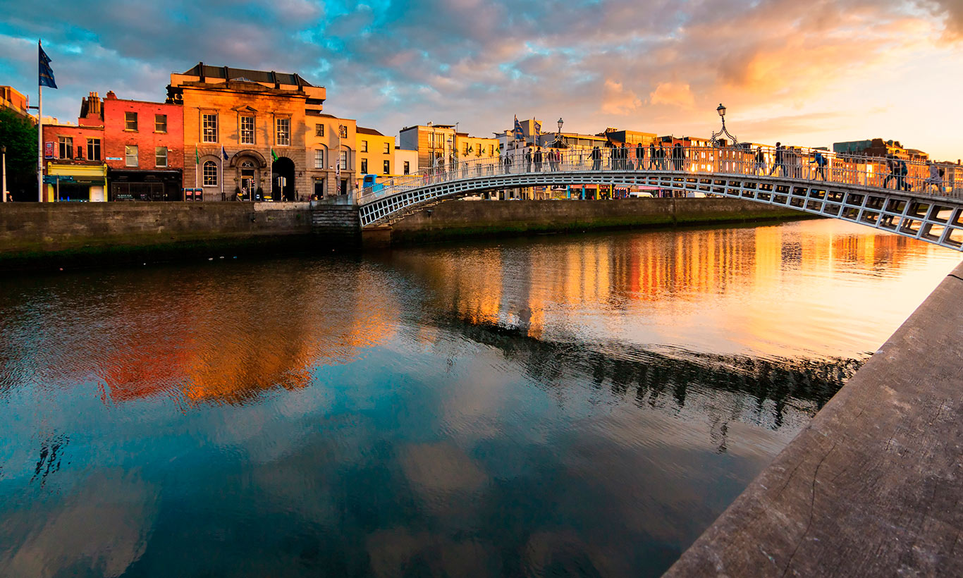 dublin-hapenny-bridge-bg